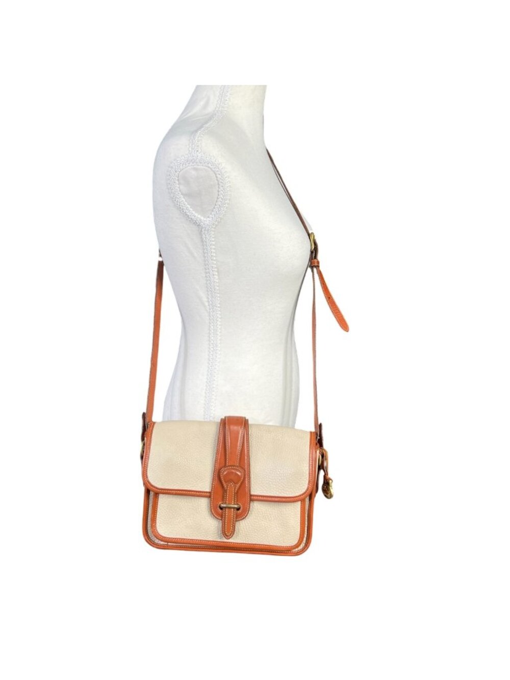 Vintage Dooney & Bourke Pebble Leather Crossbody Saddle Bag Two Tone Cream